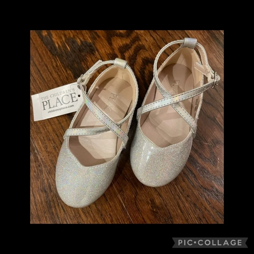 Silver little girl dress shoes